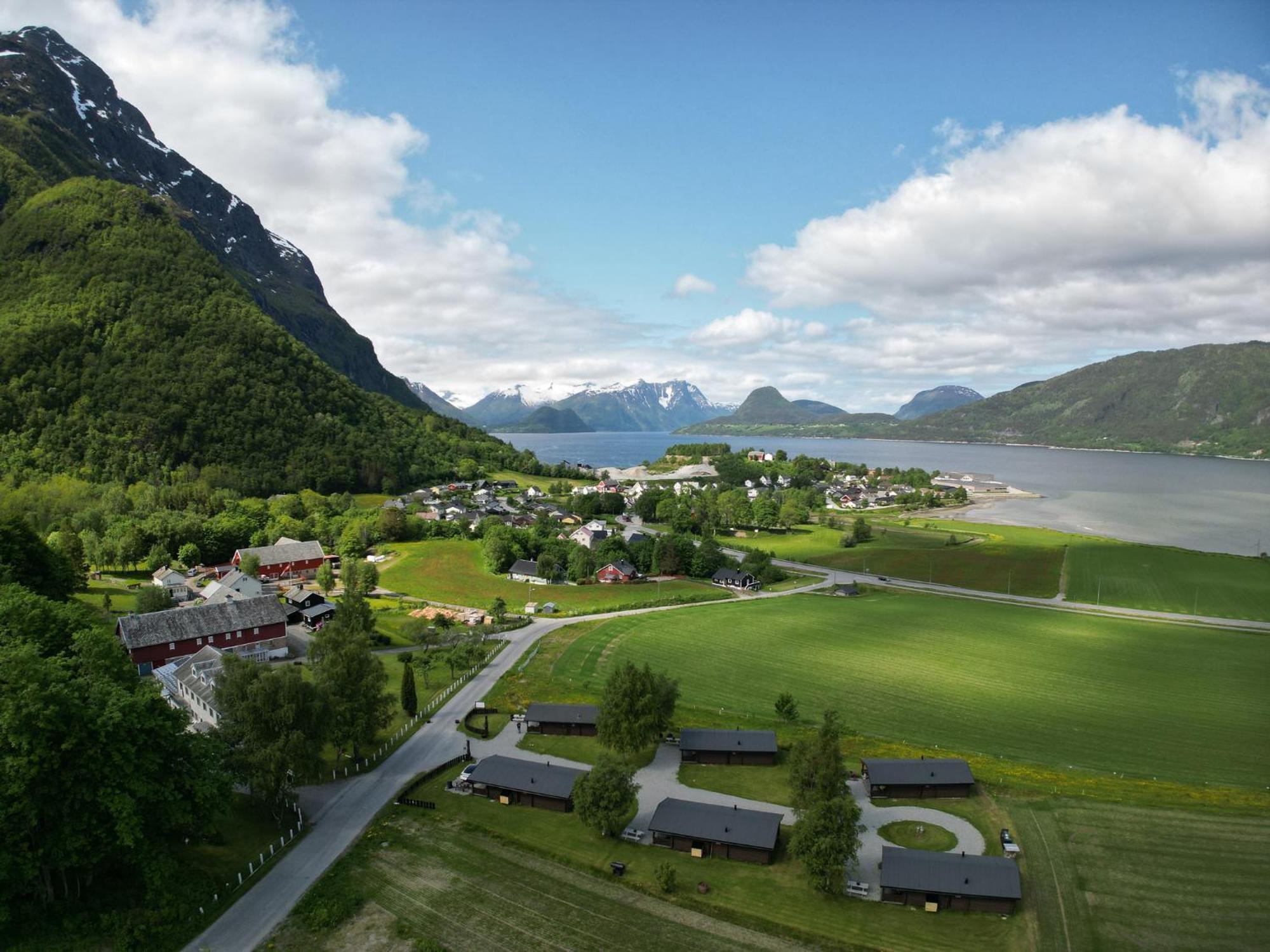 Andalsnes Hytteutleie Zewnętrze zdjęcie